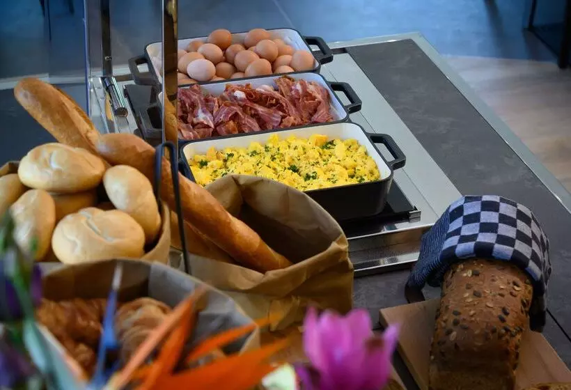 Campanile Hotel & Restaurant Eindhoven