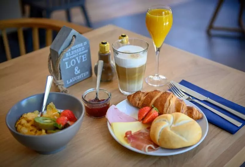 Campanile Hotel & Restaurant Eindhoven