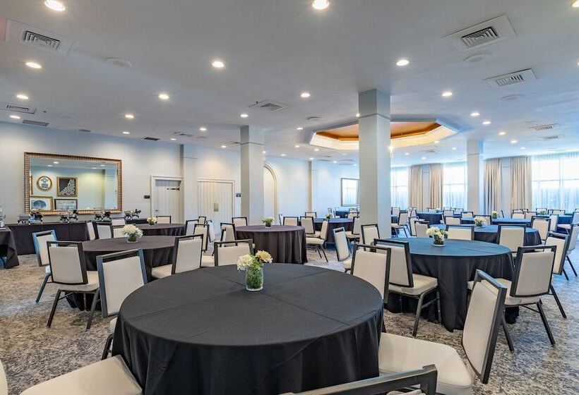 Castle Hotel, Autograph Collection