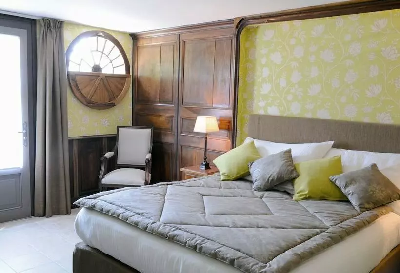 ホテル Chateau De Candie