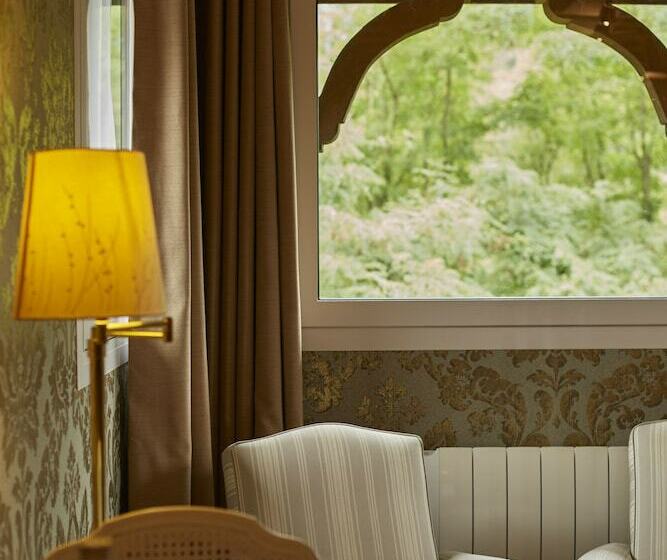 فندق Chateau De Candie