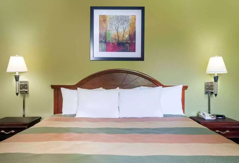 בית מלון כפרי Days Inn By Wyndham Blakely