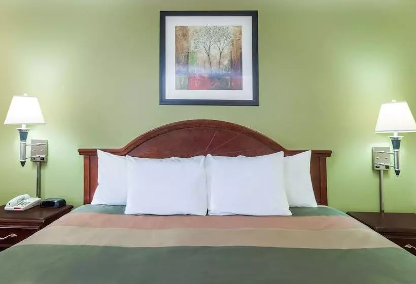 בית מלון כפרי Days Inn By Wyndham Blakely