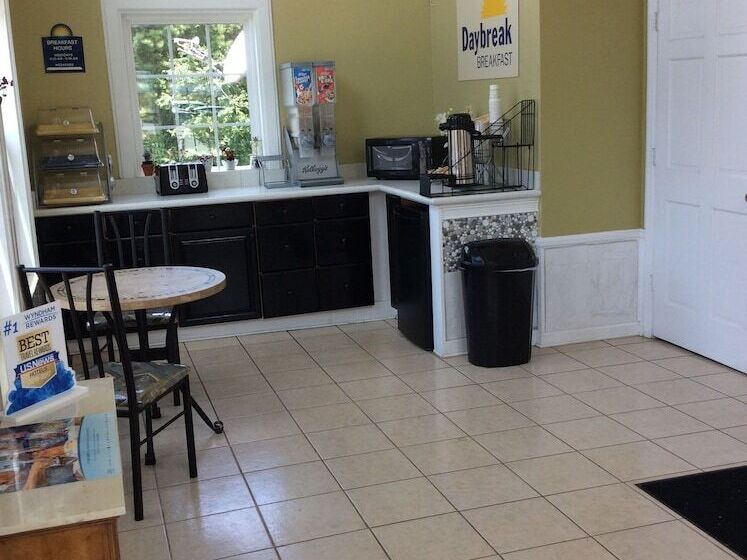 酒店 Days Inn By Wyndham Cornelia