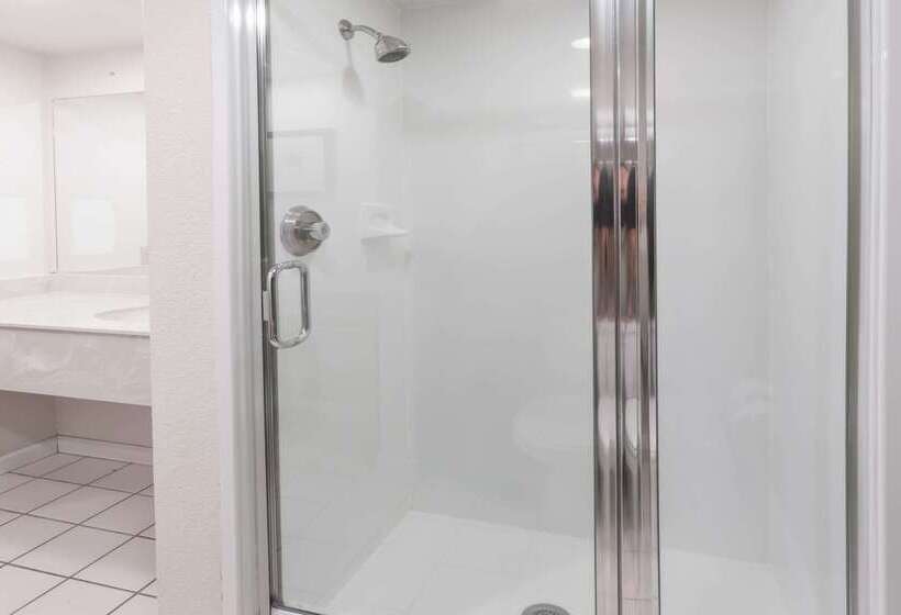 Prodigy Hotel, A Days Inn By Wyndham