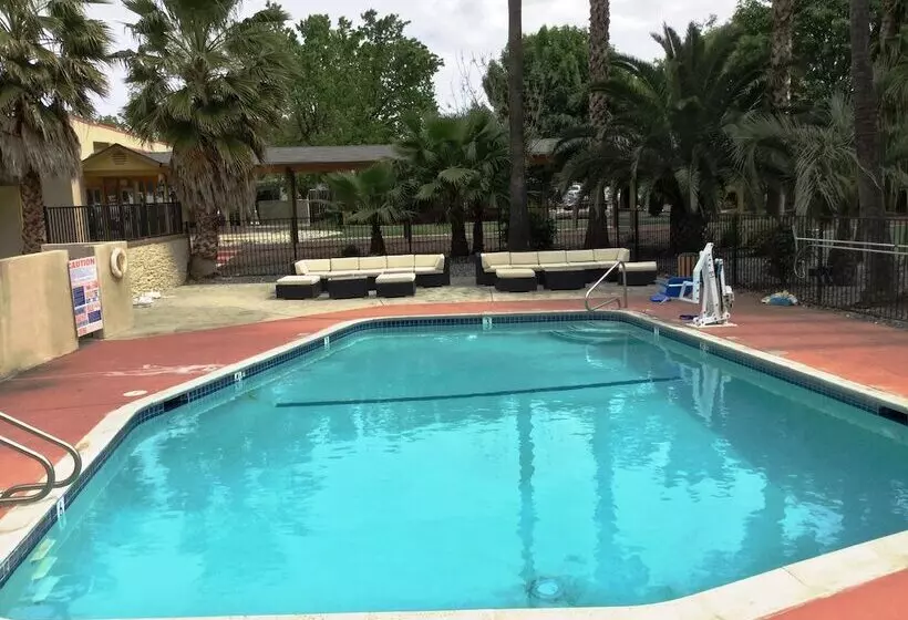 Prodigy Hotel, A Days Inn By Wyndham