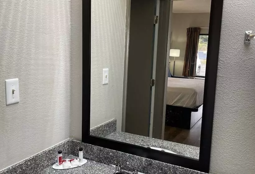 فندق Days Inn By Wyndham Jackson