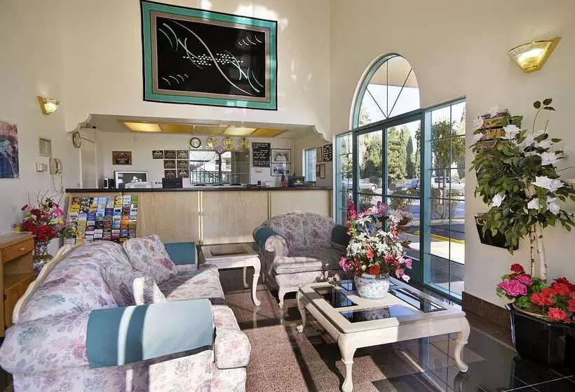 Hotel Days Inn By Wyndham Riverside Tyler Mall