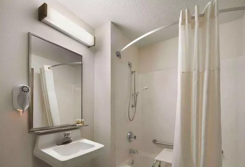 ホテル Days Inn Willmar