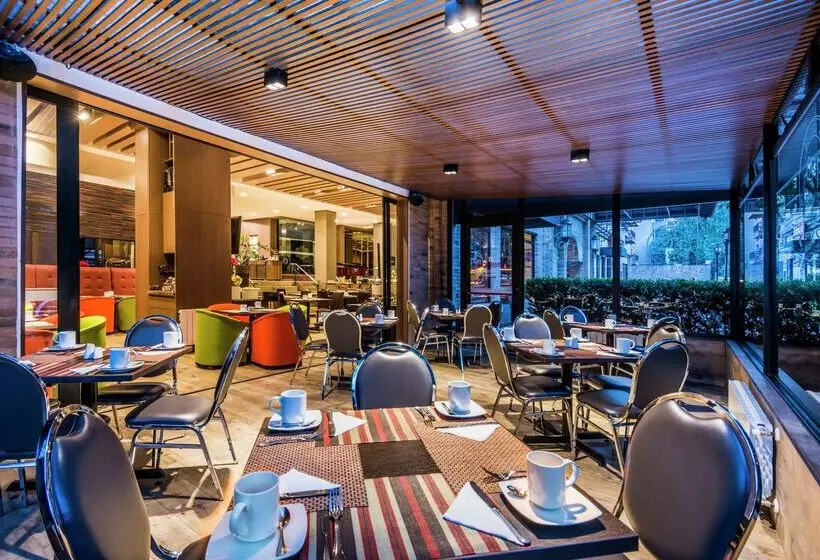 酒店 Embassy Suites By Hilton Bogotá Rosales