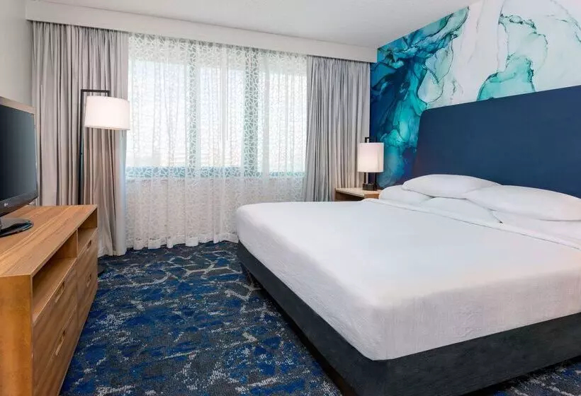 هتل Embassy Suites By Hilton Tampa Usf Near Busch Gardens