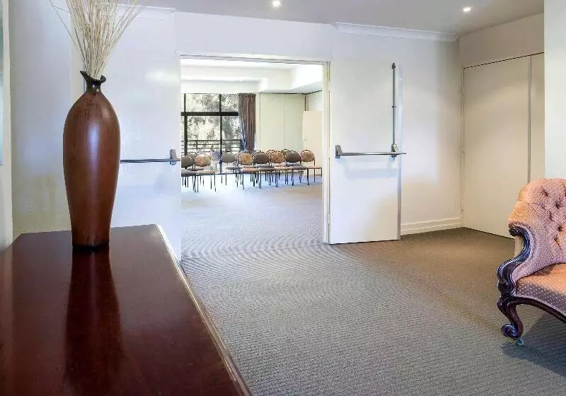 호텔 Ibis Styles Tamworth