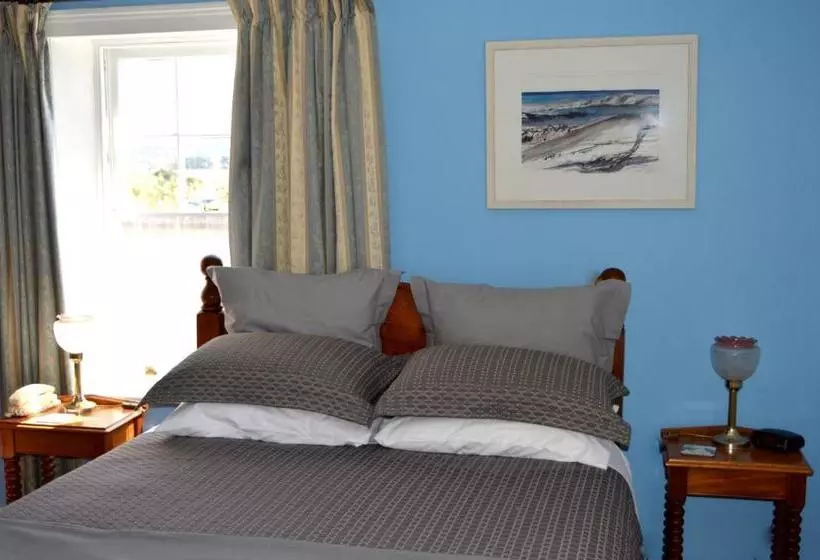 Отель Meredith House