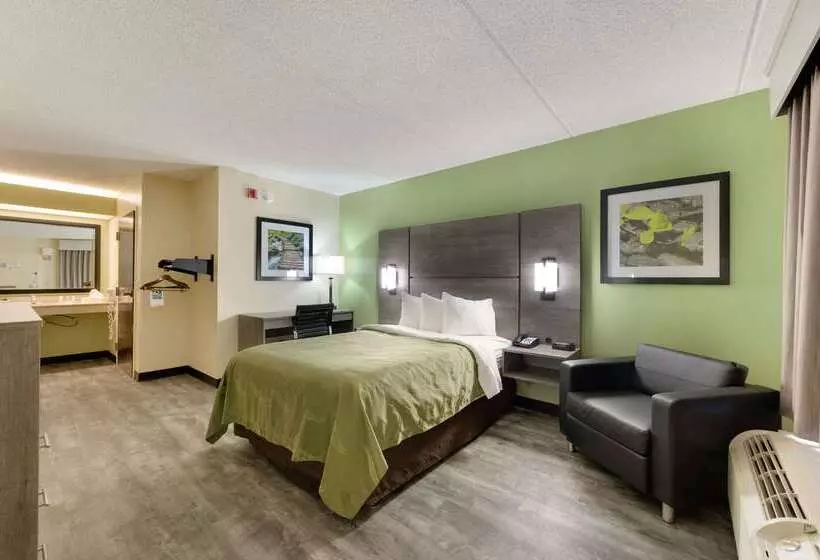 فندق Quality Inn Airport Southeast