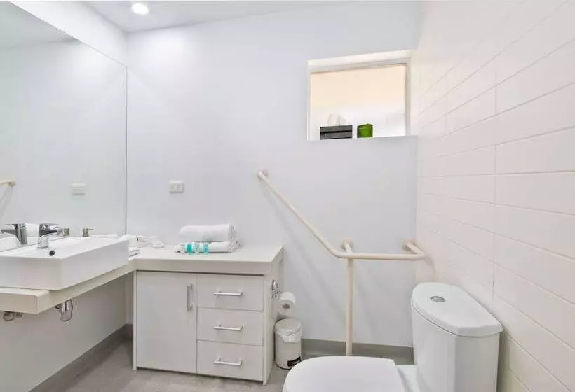 Lorne Bay View Motel