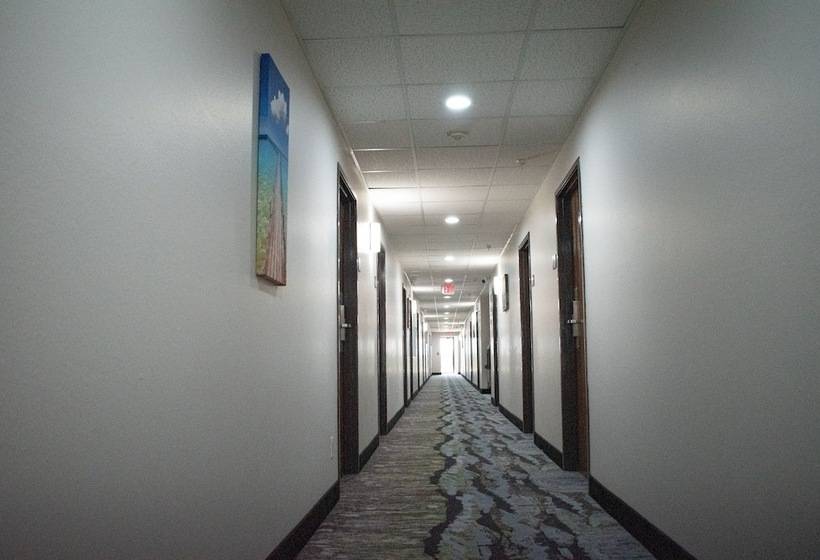 Motel Super 8 By Wyndham Pratt