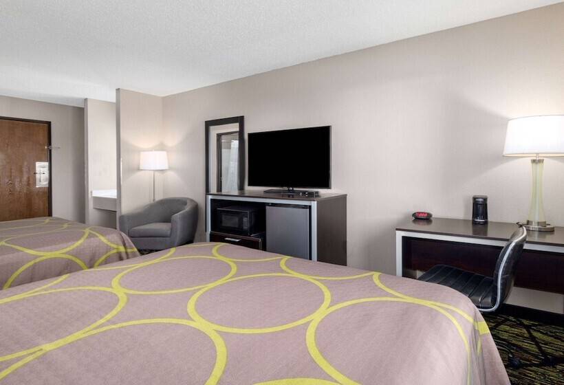 Motel Super 8 By Wyndham Pratt