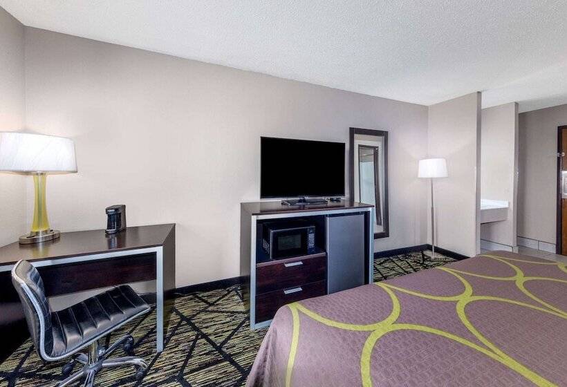 Motel Super 8 By Wyndham Pratt