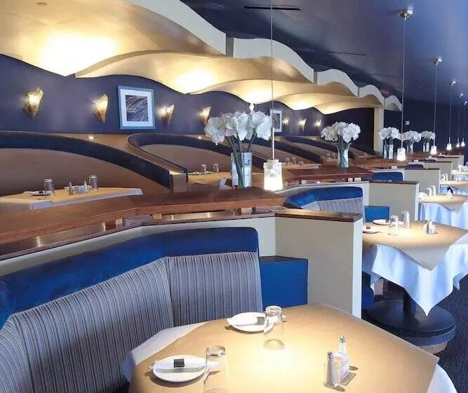 リゾートホテル Treasure Bay Casino & Hotel Adults Age 21 And Above