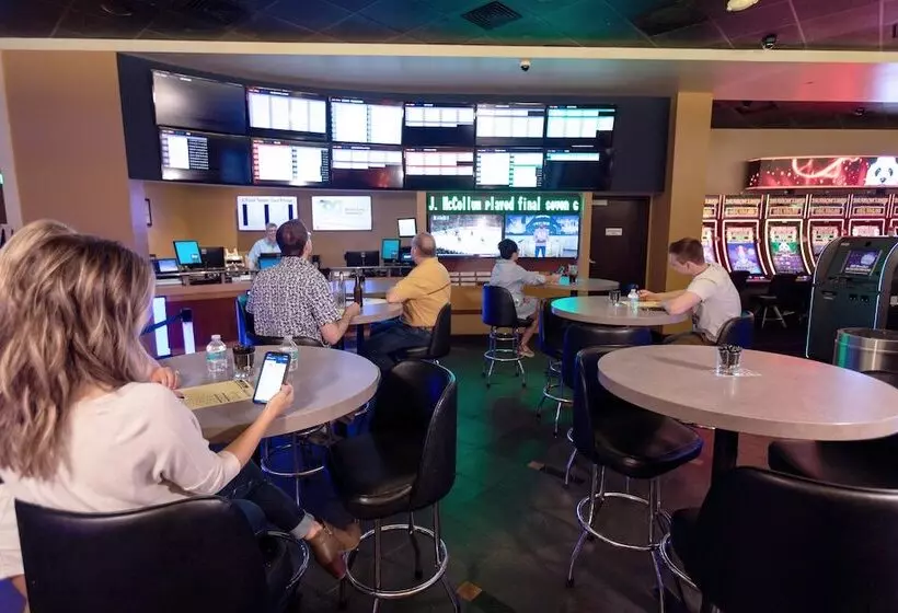 リゾートホテル Treasure Bay Casino & Hotel Adults Age 21 And Above