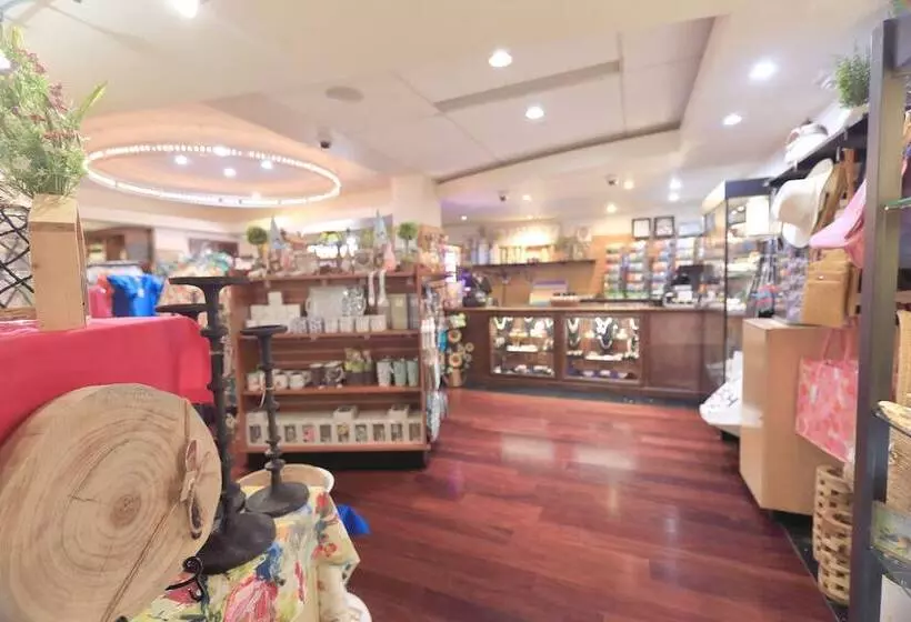 リゾートホテル Treasure Bay Casino & Hotel Adults Age 21 And Above