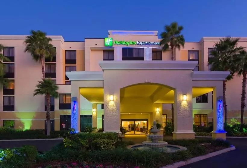 Holiday Inn Express Hotel & Suites Kendall East Miami, An Ihg