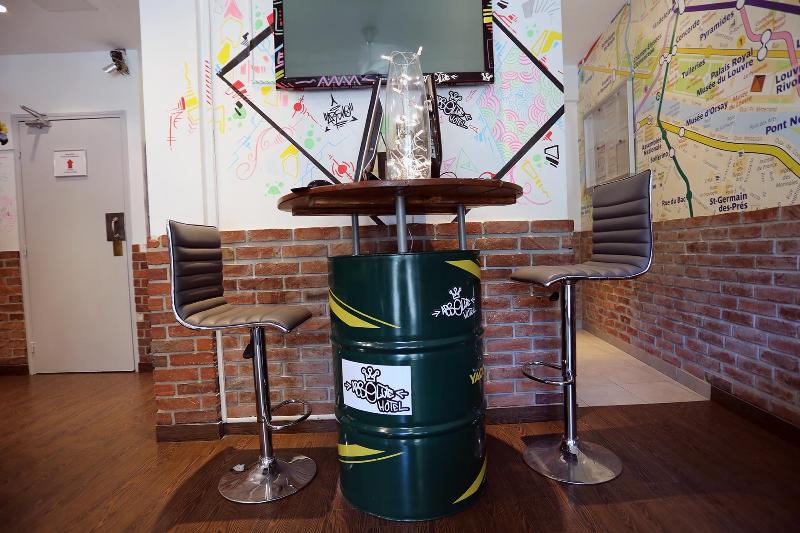 Absolute Hotel Paris République