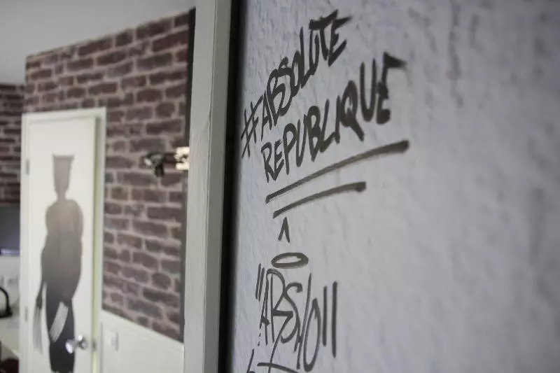 Absolute Hotel Paris République