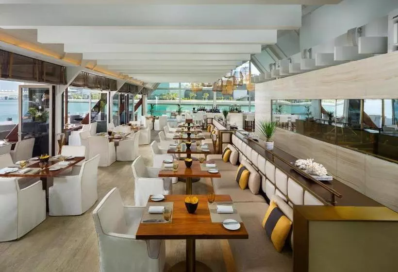 Hotelli Beach Rotana   Abu Dhabi