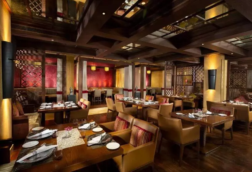 Hotelli Beach Rotana   Abu Dhabi