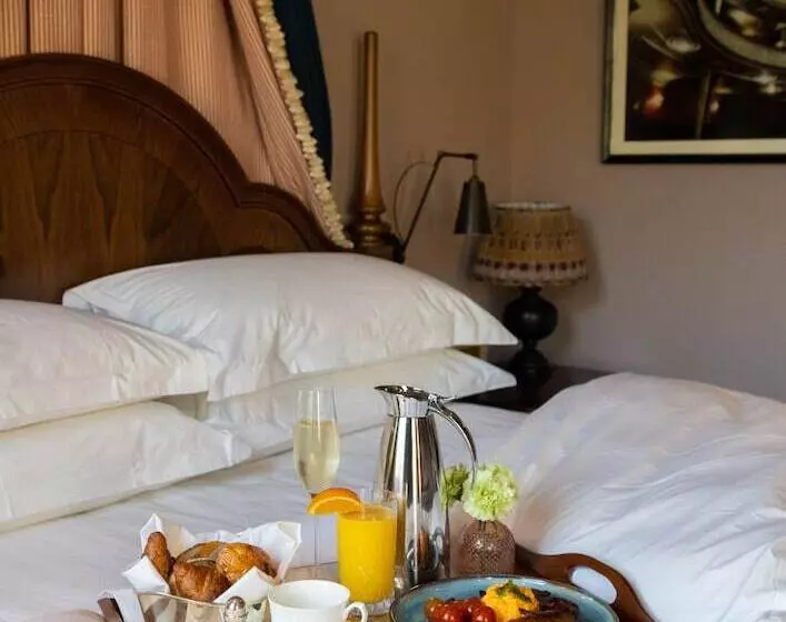 호텔 Beaverbrook Town House