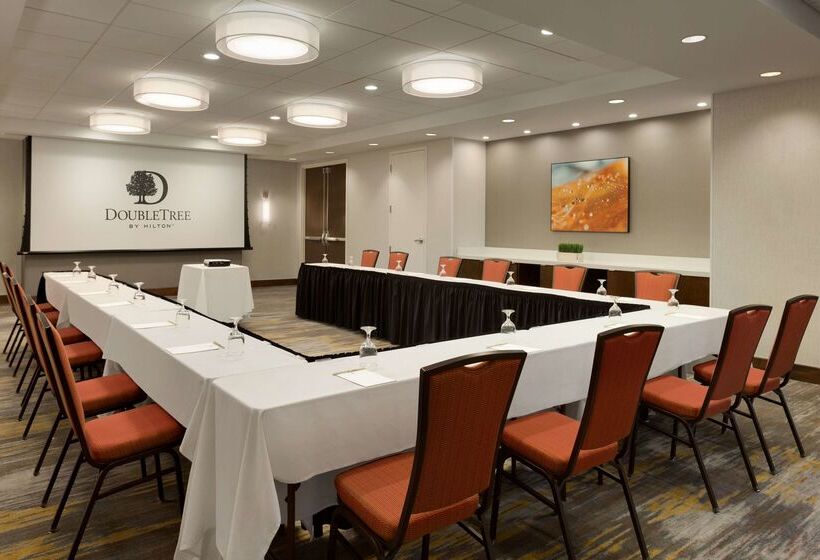 Otel Doubletree By Hilton Hartford  Bradley Airport