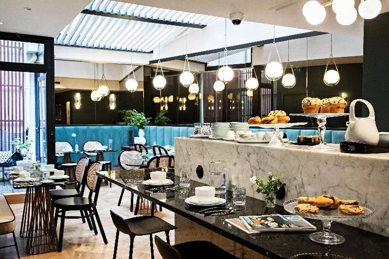 ホテル Holiday Inn Paris Palais De L Elysée, An Ihg