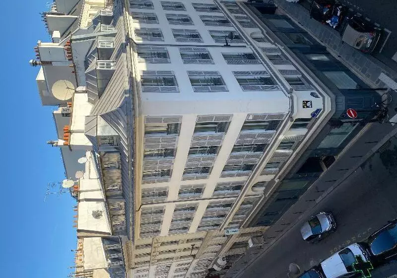 ホテル Holiday Inn Paris Palais De L Elysée, An Ihg