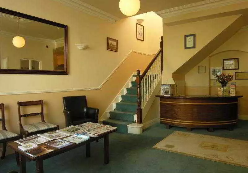 Отель Kilkee Town House