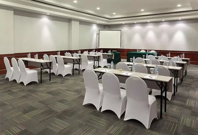 Hotel Manado Tateli Resort And Convention