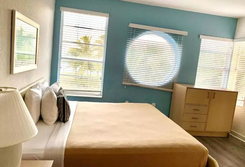 בית מלון כפרי Ocean Surf