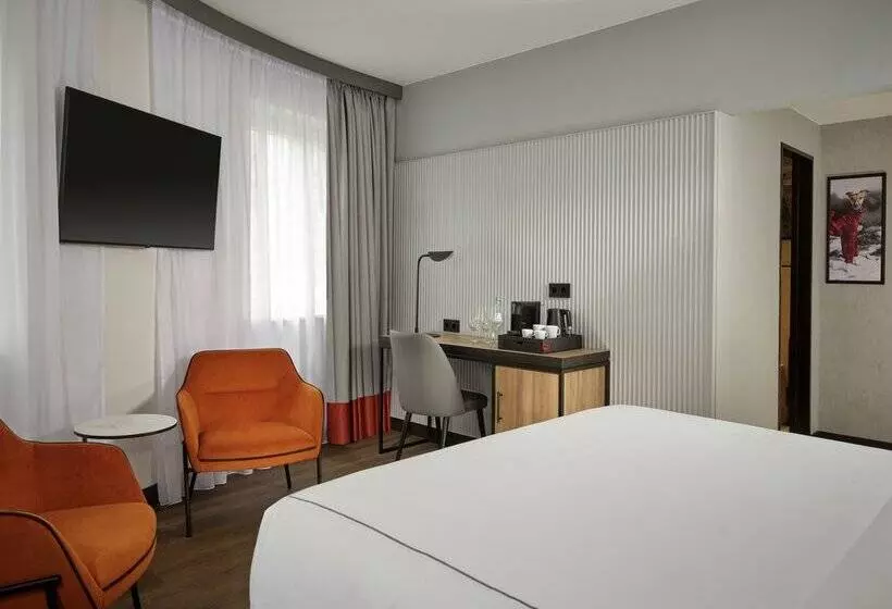 هتل Radisson Red Berlin Kudamm