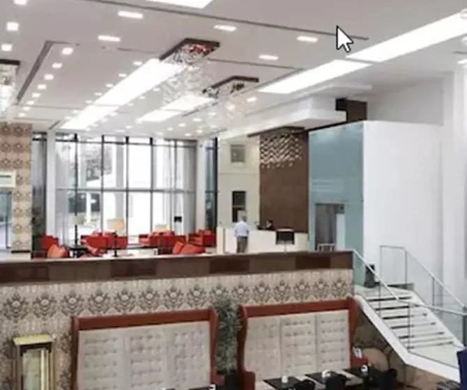 Rochestown Park Hotel & Leisure Centre