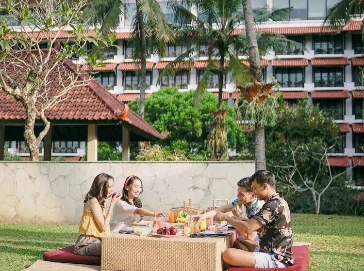 בית מלון כפרי Mustika Yogyakarta Resort & Spa