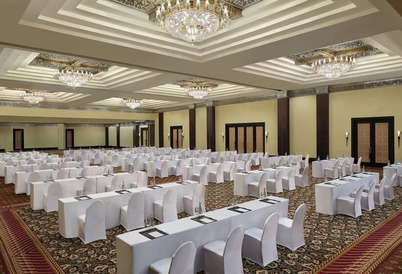 בית מלון כפרי Mustika Yogyakarta Resort & Spa