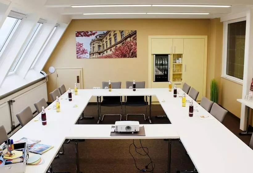 酒店 Wittelsbacher Höh