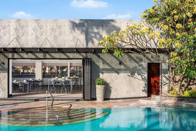 Jw Marriott Hotel Surabaya