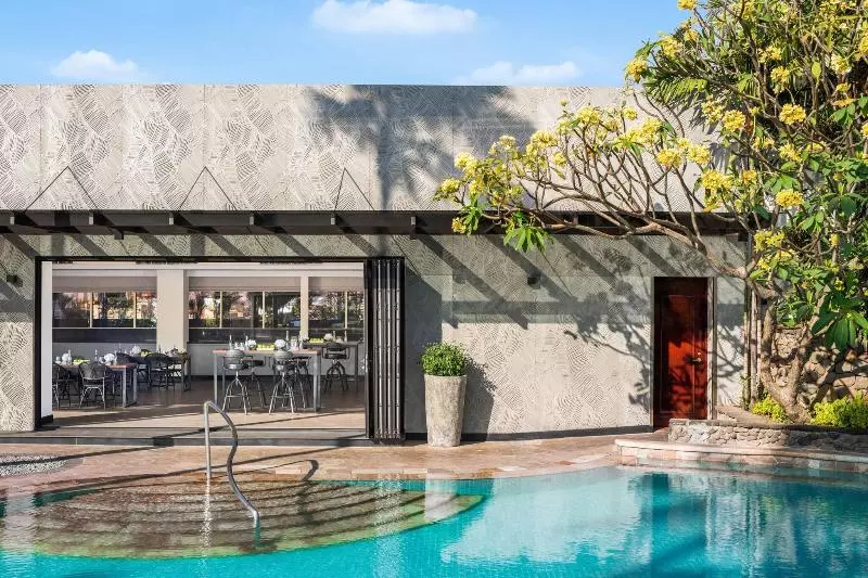 Jw Marriott Hotel Surabaya