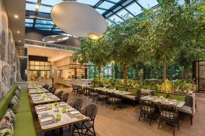 Jw Marriott Hotel Surabaya