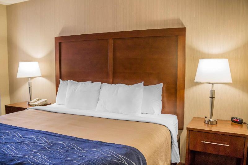 Отель Comfort Inn