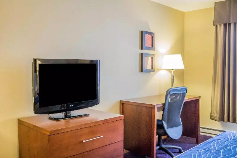 בית מלון כפרי Comfort Inn