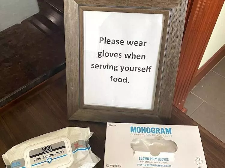 ホテル Comfort Suites Outlet Center