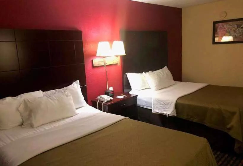 בית מלון כפרי Days Inn By Wyndham Jersey City