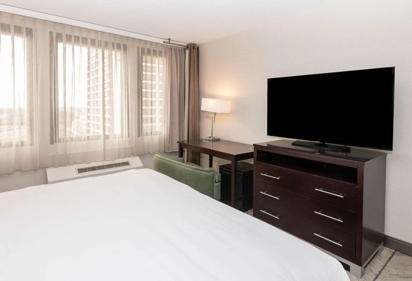 فندق Doubletree By Hilton Newark Penn Station